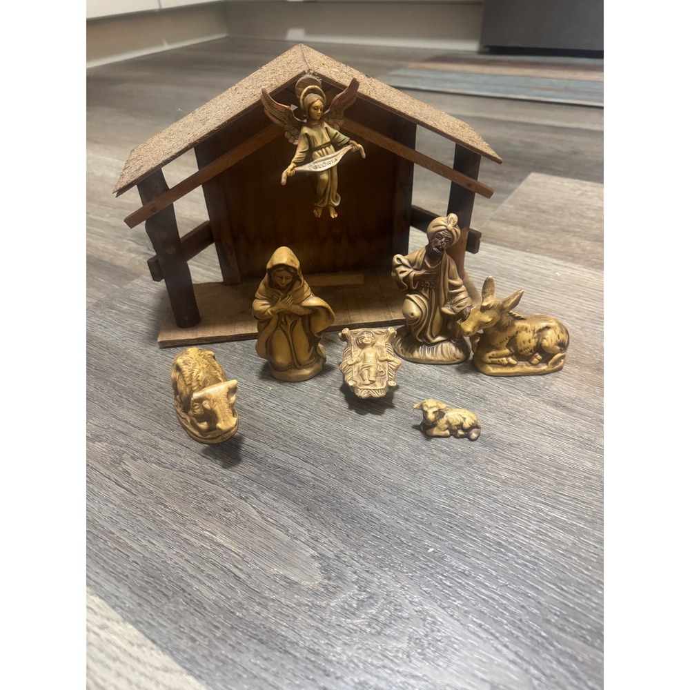 VTG Nativity Set 8 Piece Wooden Crèche Japan Chalkware Figures Italy Angel 100/9
